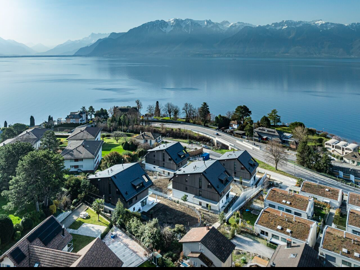 Cornalles 10, Corseaux : vue aérienne avec le lac