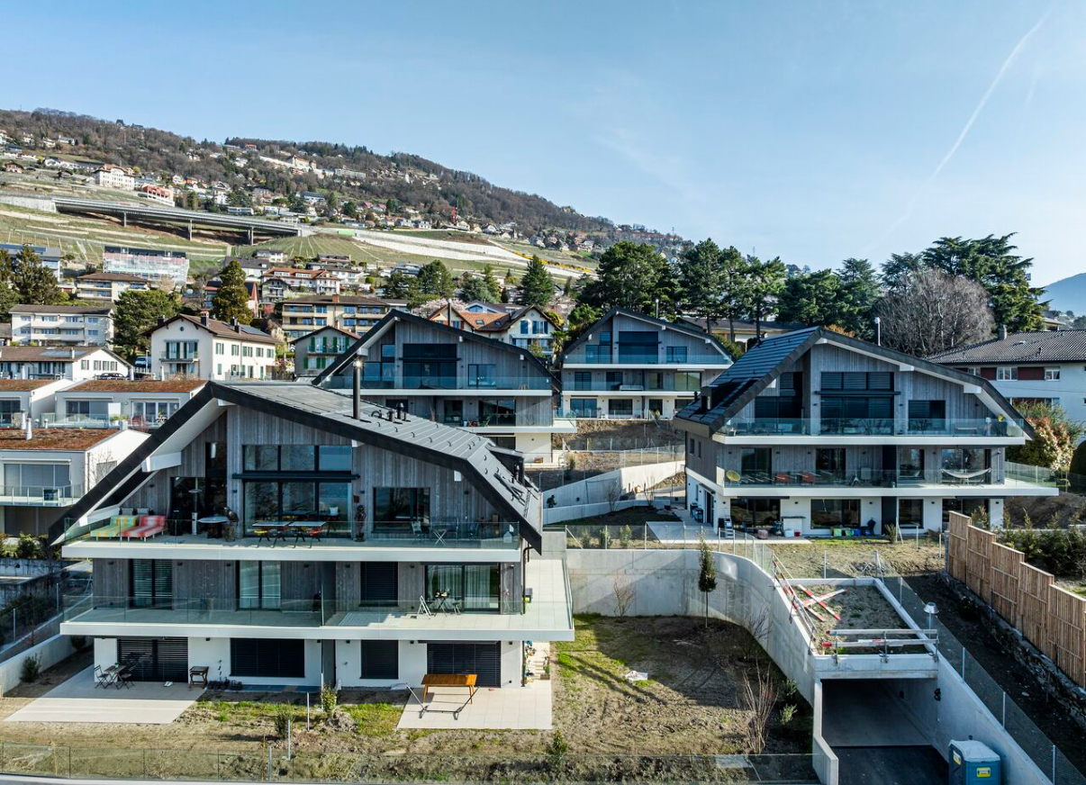 Cornalles 10 — vue des bâtiments